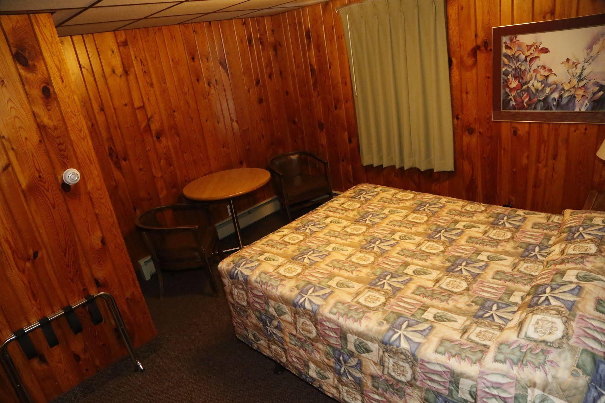 Motel Ely Экстерьер фото